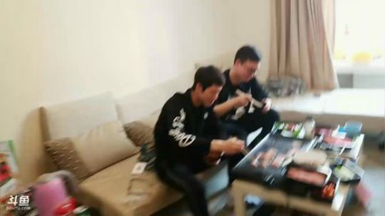 不会功夫的海牛cgc发布了一个斗鱼视频2018-03-10