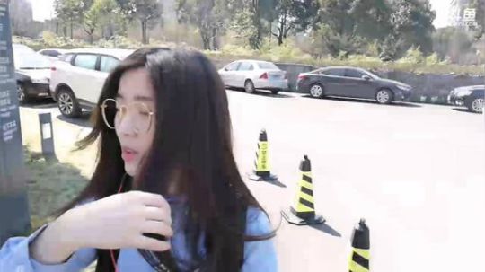 娜娜：只能逛逛了，带外甥女带到精疲力尽～ 2018-03-11 13点场