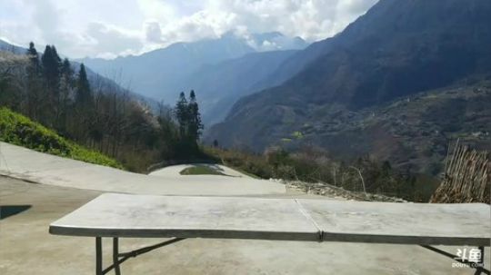 今天什么菜？游侠和腊猪蹄 2018-03-11 14点场