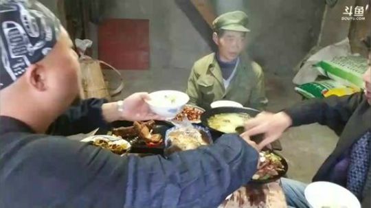 来户外蹭关注 2018-03-19 18点场