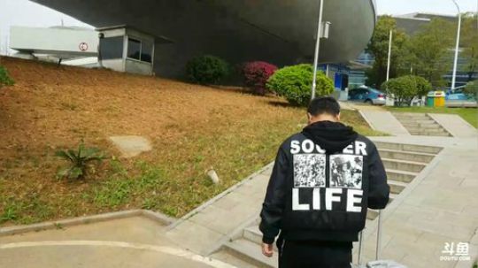 送大哥和一生哥去机场 2018-03-21 13点场