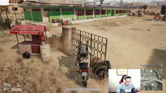 甄姬吧大l发布了一个斗鱼视频2018-04-07