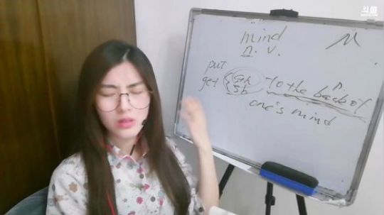 娜娜：美语41，M篇～嗓子需要恢复 2018-04-11 10点场