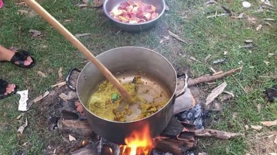 这是美食视频？撒谎！这明明就是……