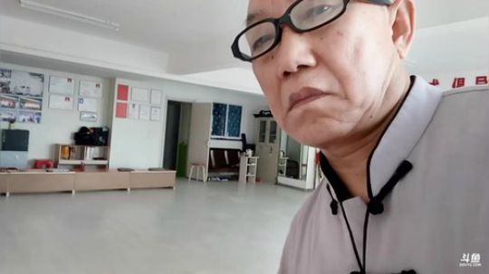 太极形意。青峰传统武术健身会馆 2018-04-04 08点场
