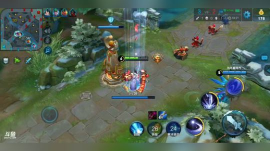 右手：10635场露娜带粉上王者 2018-04-18 14点场