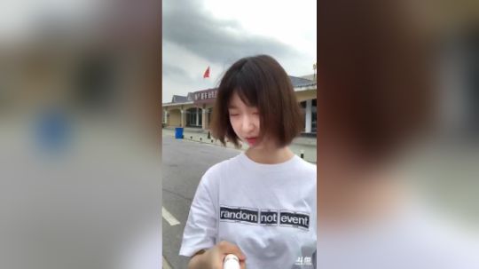 羽大炮：今天陪大哥吃好喝好玩好！ 2018-04-21 13点场