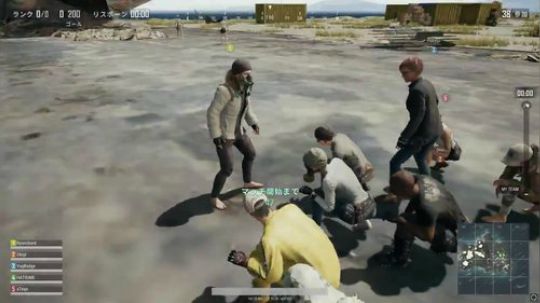 当你玩吃鸡的时候服务器里有人又弹琴又唱歌你会怎么做?