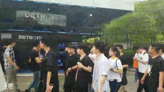 在武汉了。。 2018-04-29 16点场