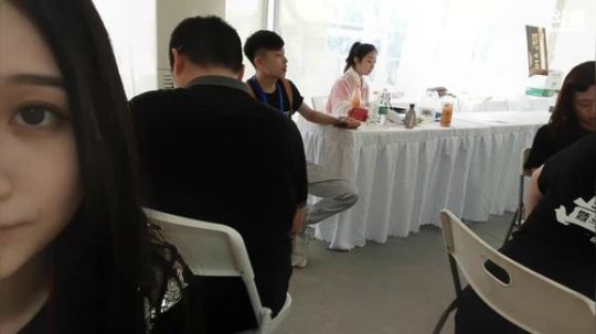 男水友滚了 女主播lei了 2018-04-30 16点场