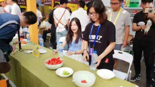 嘉年华比赛现场 2018-05-01 16点场