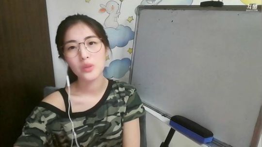 娜娜：学习喽～今晚一小时～ 2018-05-03 19点场