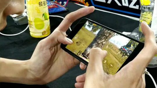 国服最强四指钢枪王回来了 2018-05-01 17点场