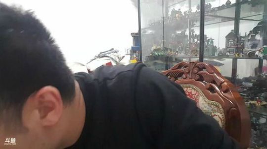 我本善良72发布了一个斗鱼视频2018-05-06