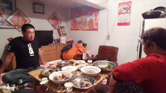 西北老狼哥哥发布了一个斗鱼视频2018-05-12