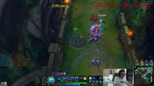 拖拖拉拉斯基发布了一个斗鱼视频2018-05-16