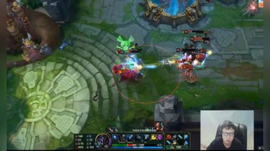 东北大鹌鹑英雄联盟LOL直播玩寒冰射手输惨了