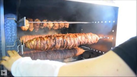 世界上最大的伊斯坦布尔“烤肉串”，管你什么样的，一串