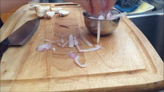 红烧肉加鹌鹑蛋