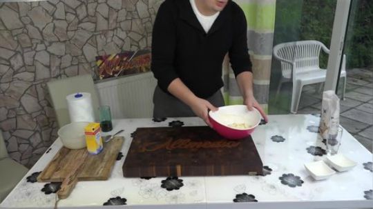 战斗民族小厨房-哈萨克风味儿手撕羊肉煮面片儿（看着有点儿眼