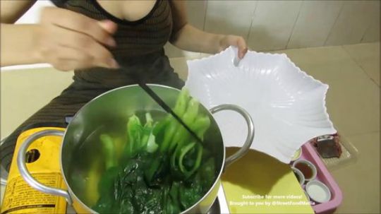 【Street Food Media】今天在室内烹饪，蔬菜配