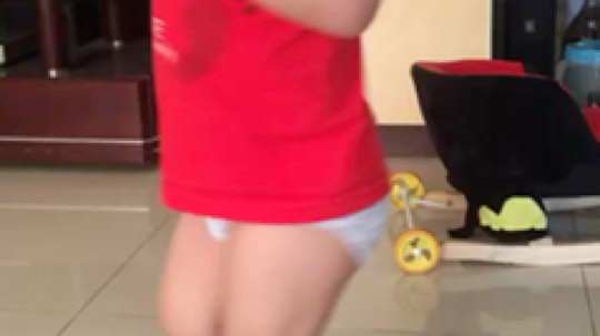 偶然露一露，增加知名度[呲牙][得意]