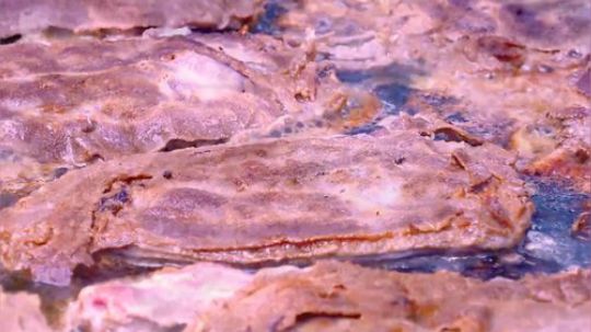 美国纽约路边小吃 街头食品 - 费城奶酪牛排三明治