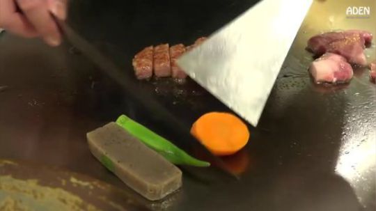 日本美食——神户牛肉(铁板烧)..!!Kobe Beef