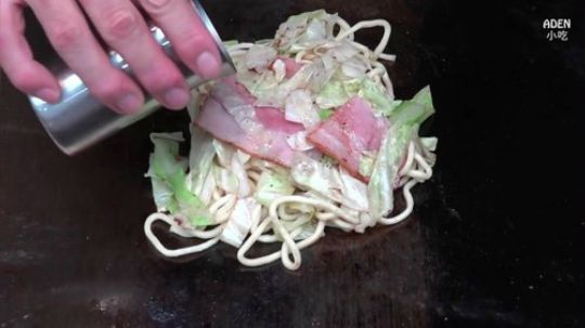 日本街头美食- 家常菜面