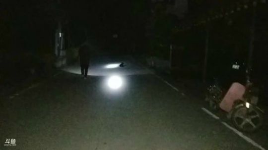 等下做个叫花鸡 2018-06-05 22点场