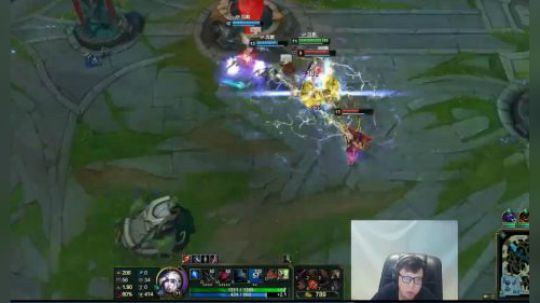 东北大鹌鹑英雄联盟LOL直播寒冰射手精彩教学轻松胜利三杀