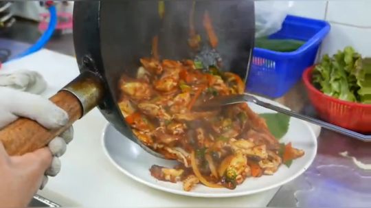 【深夜放毒】韩国的章鱼料理