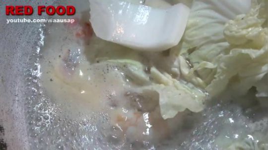 【街头美食】清真回民街 - 大虾海鲜鸡蛋蔬菜汤