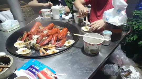 我本善良72发布了一个斗鱼视频2018-06-19