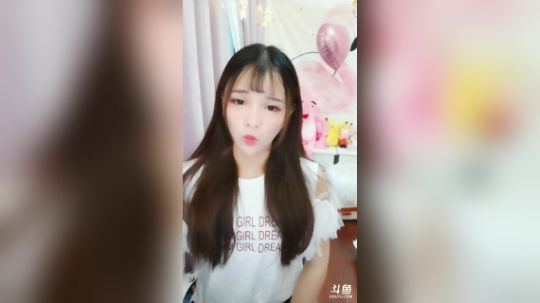 890551丶蒙蒙的骑士风风发布了一个斗鱼视频2018-06-20
