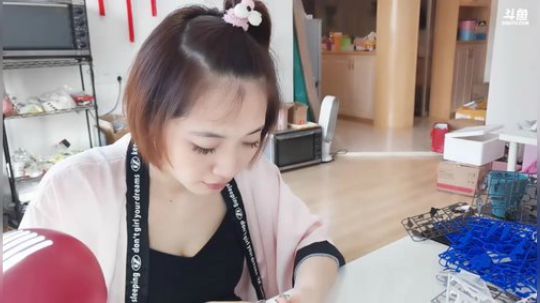 wuyu11223344发布了一个斗鱼视频2018-06-25