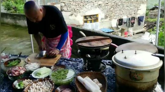 谢谢大家   我们会加油的 2018-06-26 16点场