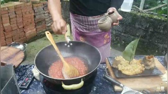 高山人家乡民的晚餐 2018-06-30 18点场