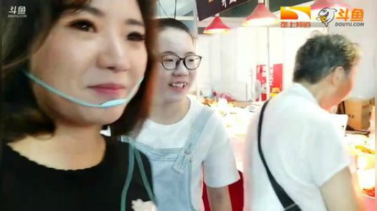 玩在武展 小垄女带你逛市集 2018-07-01 10点场
