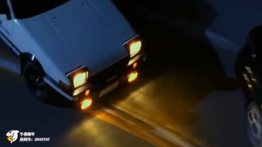 QQ飞车手游锦年超燃漂移