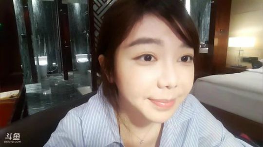 丿Good丶发布了一个斗鱼视频2018-07-02