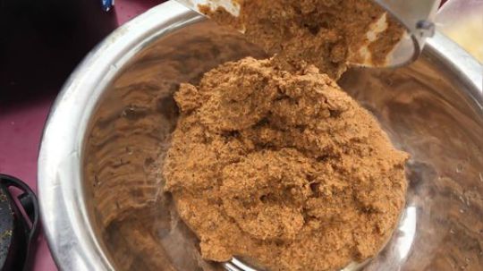 【印度美食】一桌子的螃蟹，可爱的三哥这样料理，你们觉得OK吗