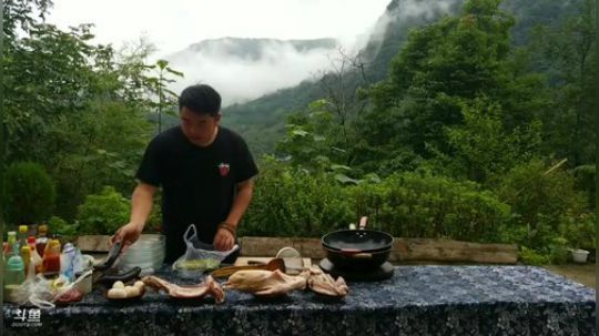 再换个山头看看 2018-07-15 14点场