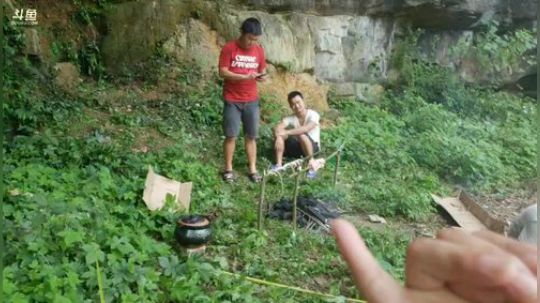 抓螃蟹，烤蛇，烤排骨~ 2018-07-16 11点场