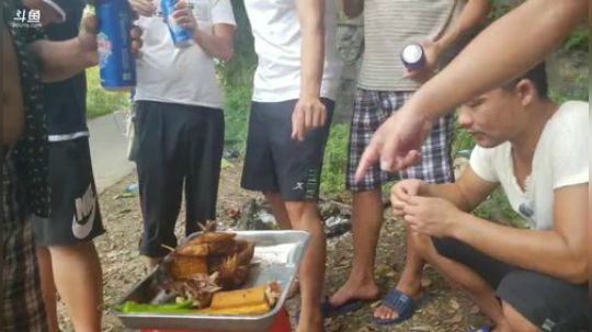 碳烤蛇，烤排骨~坛子鸡 2018-07-16 13点场