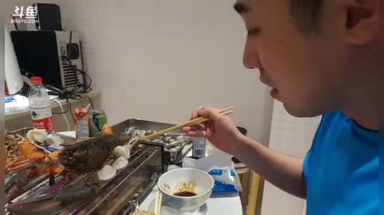 雨中等你666发布了一个斗鱼视频2018-07-16