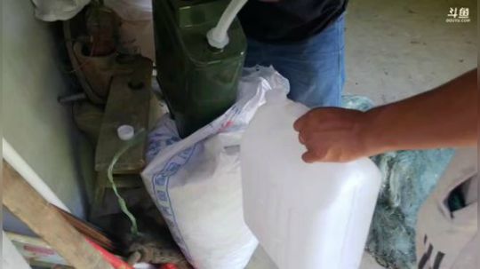 水库洗地笼， 2018-07-17 11点场