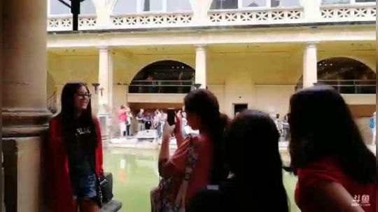 英国古城Bath 2018-07-19 19点场