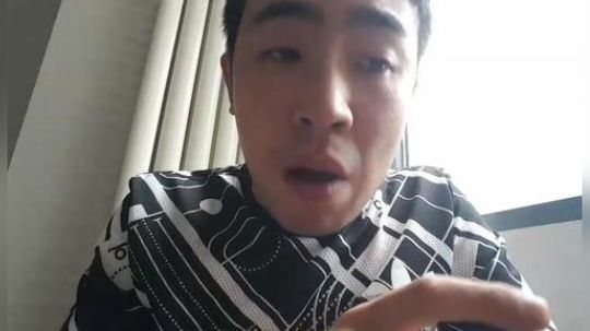 我在斗鱼看小主播无尽直播美食