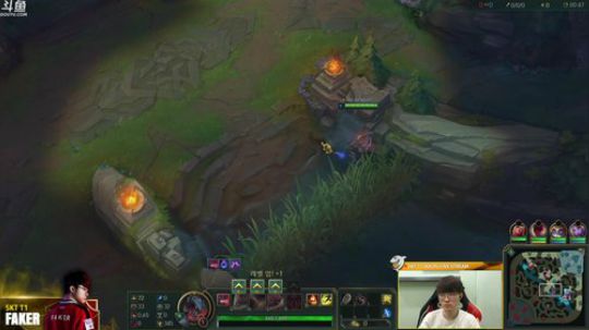 SKT FAKER 正在直播 2018-07-22 22点场